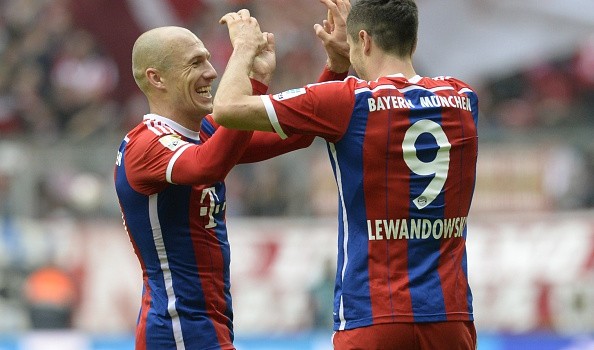 Bayern Monaco-Hannover 4-0 | Highlights Bundesliga | Video gol (doppiette Lewandowski e Robben)