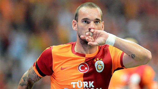 Calciomercato &#8211; Sneijder: più Milan che Juventus