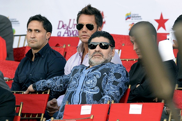 Maradona: si addormenta durante discorso di Maduro &#8211; VIDEO