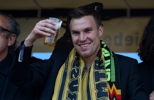 Grosskreutz: numero di telefono in TV, assalto dei fan