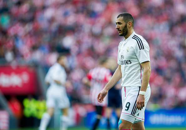 Karim Benzema sfiora un gran gol di tacco | Il video