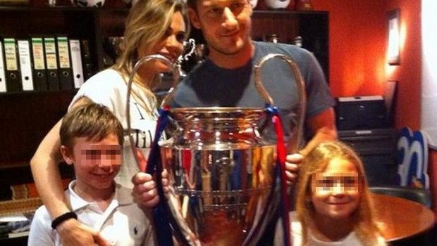 Gossip calcio: Totti a Barcellona con la Champions, Icardi a Gardaland (FOTO)