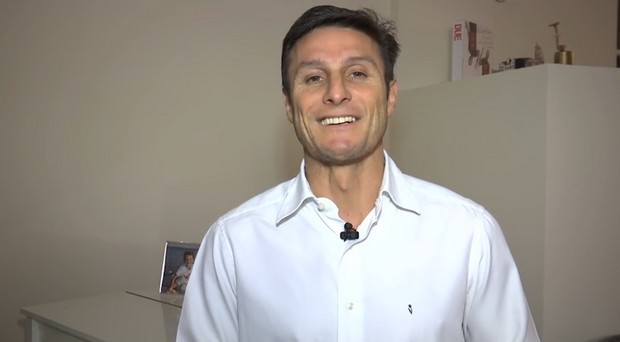 PUPIchallenge: Zanetti chiama, Buffon risponde (Video)