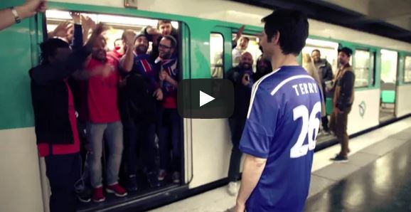 La rivincita: i tifosi del Psg impediscono a Terry di salire in metro &#8211; Video