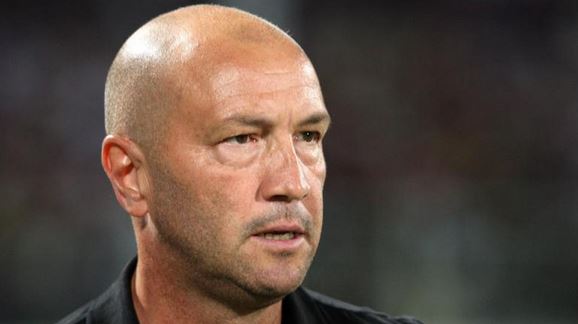 Zenga, messaggio a Conte: &#8220;Con 10 euro puoi arrivare in semifinale di Champions&#8221;