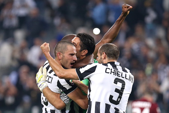 Juventus, Chiellini e Bonucci esaltano Allegri: &#8220;Mai così forti&#8221;