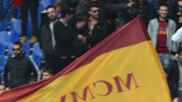 Roma-Napoli: striscioni contro la mamma di Ciro Esposito (video)