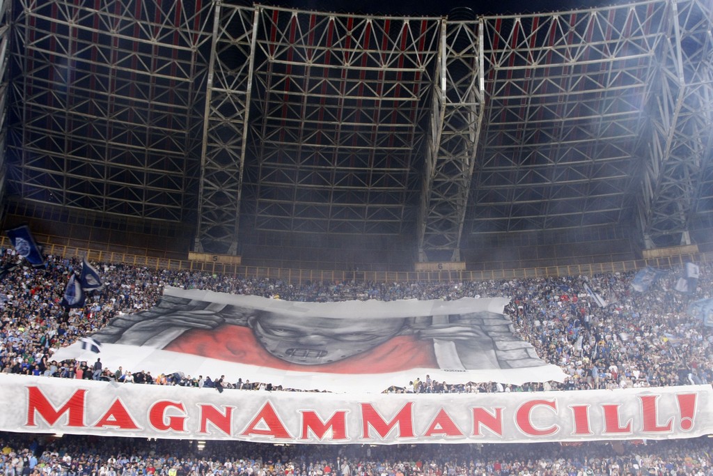 Bapoli - Curva B