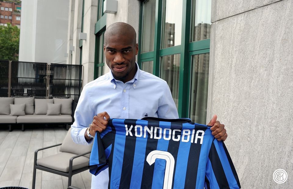 Inter, Kondogbia presentato ai tifosi (video e foto)