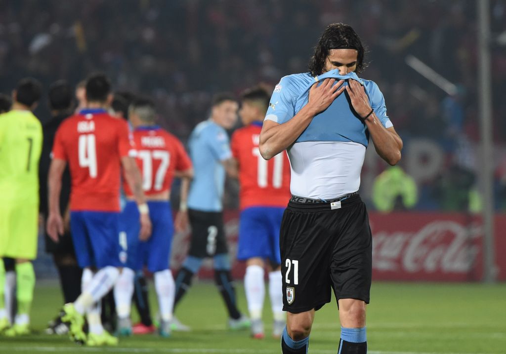 Cavani espulso in Uruguay-Cile