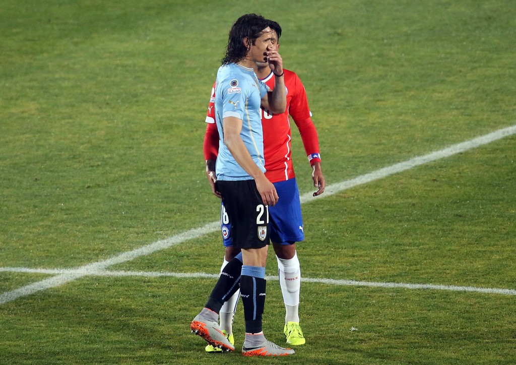 Gonzalo Jara, Edinson Cavani