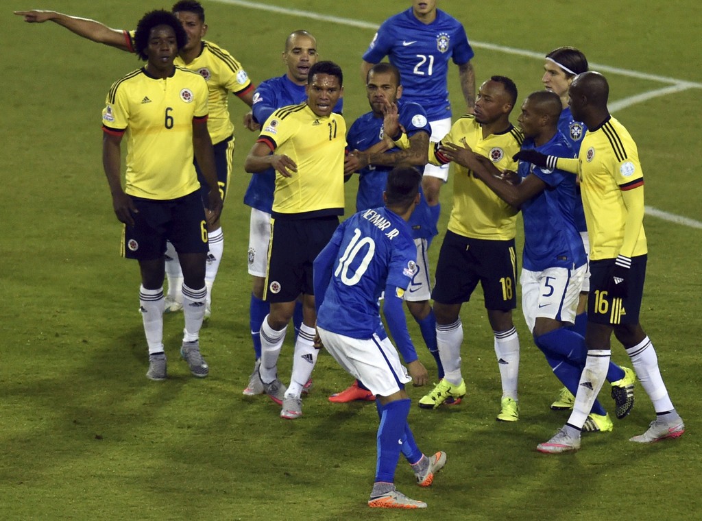 Neymar rissa e espulsione: Coppa America 2015 già finita? La condanna di Asprilla