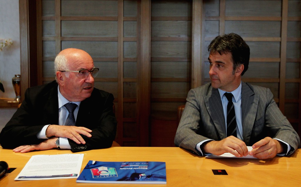 Carlo Tavecchio, Michele Uva