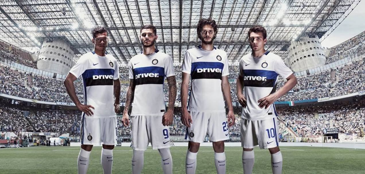 Seconda maglia Inter 2015-2016: le foto ufficiali