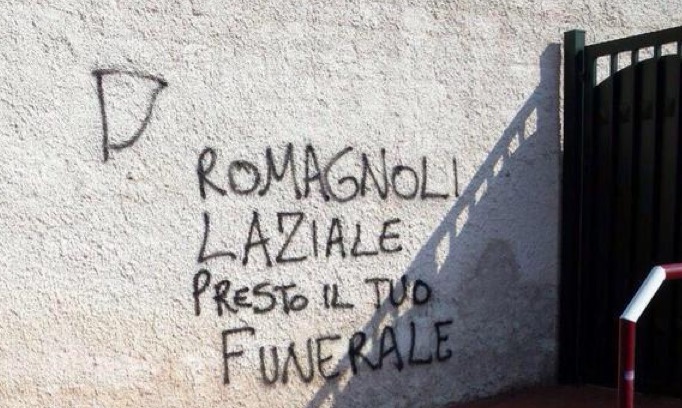 Minacce ed insulti per Romagnoli sotto la casa dei genitori