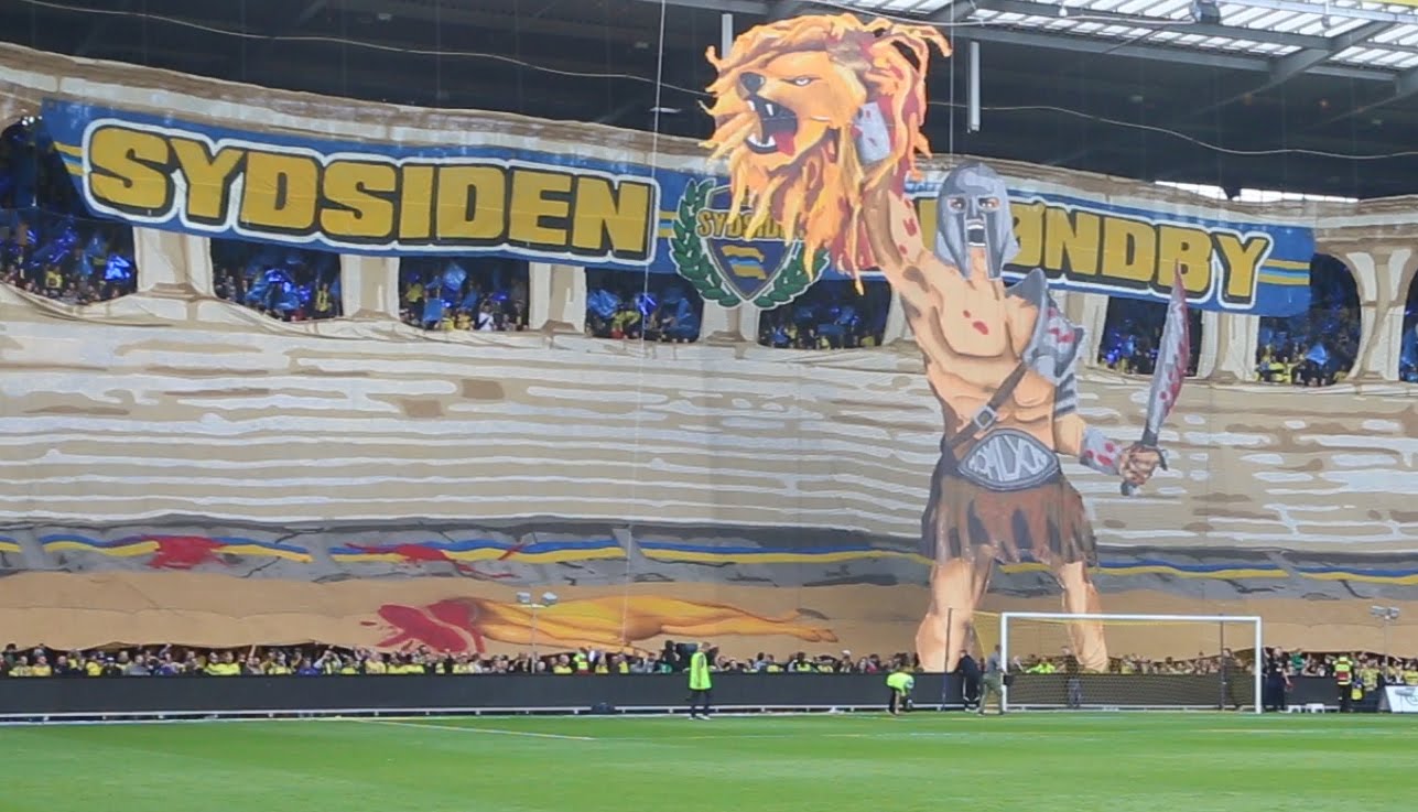 Danimarca: la coreografia del derby Brondby-Copenhagen (Video)