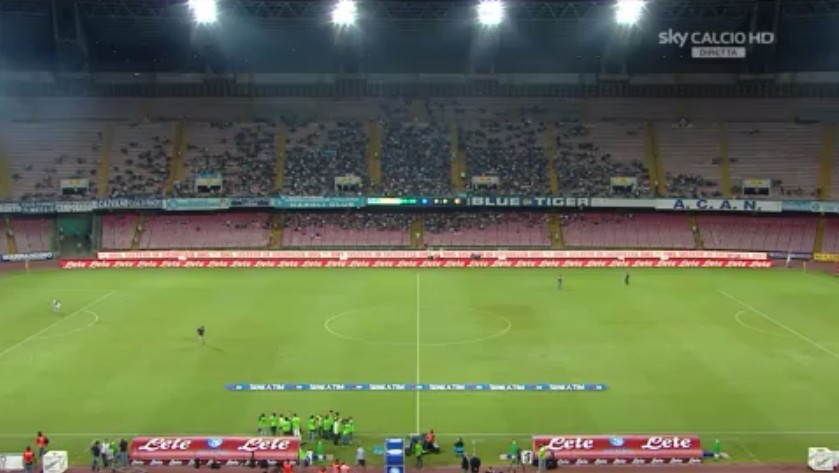 Napoli: lo stadio San Paolo a rischio chiusura