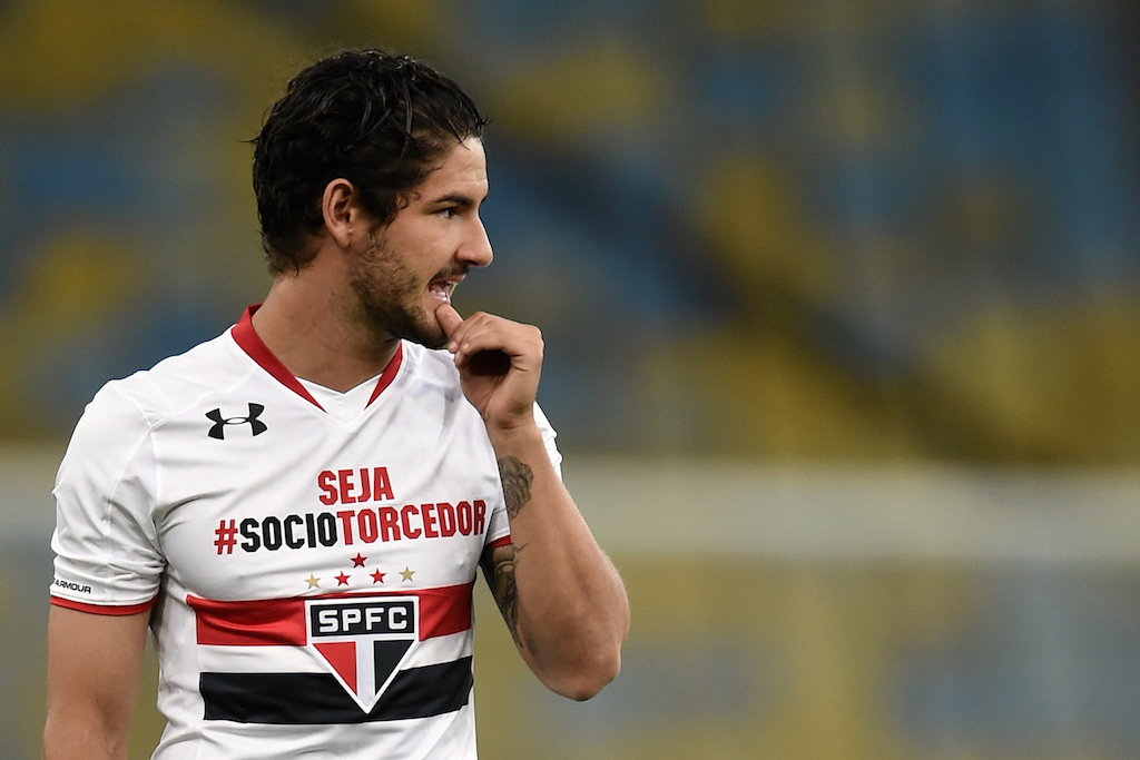 Calciomercato: Pato pronto a tornare in Europa da gennaio