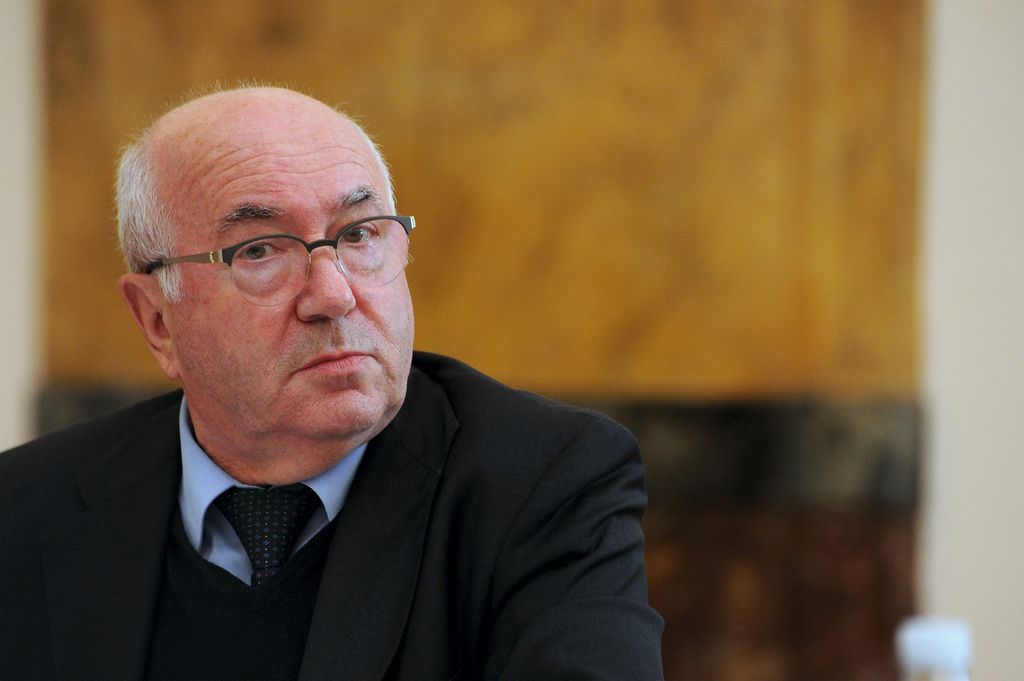 Tavecchio: &#8220;Se vuole, Conte per altri due anni&#8221;