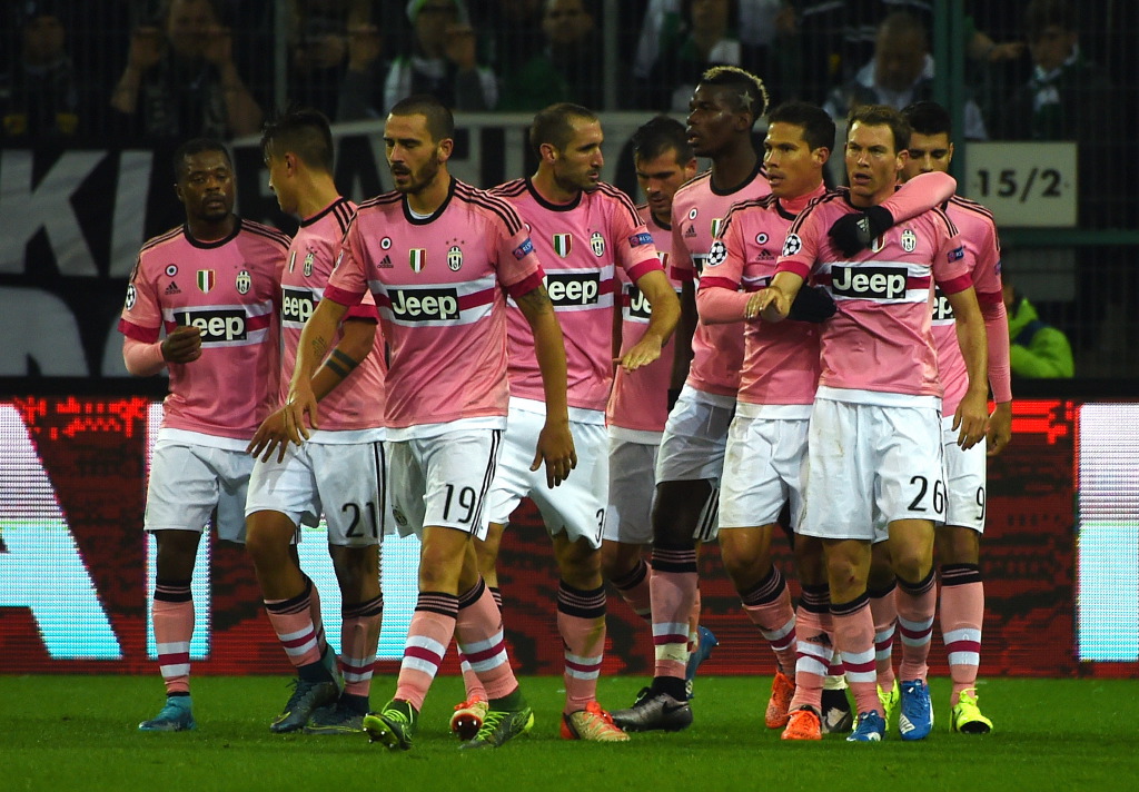 Borussia Mönchengladbach – Juventus 1-1 | Video Gol: Johnson e Lichtsteiner