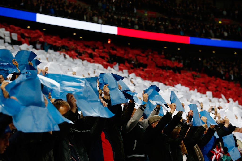 Serie A, commemorazioni per le vittime di Parigi: la &#8216;Marsigliese&#8217; in tutti gli stadi