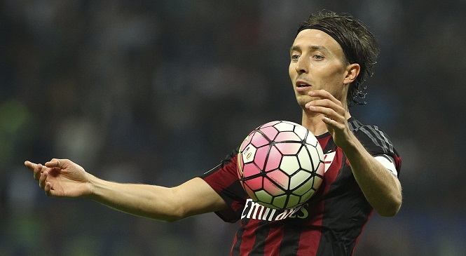 Calciomercato Milan: Montolivo rinnova fino al 2019, Zapata piace al Genoa