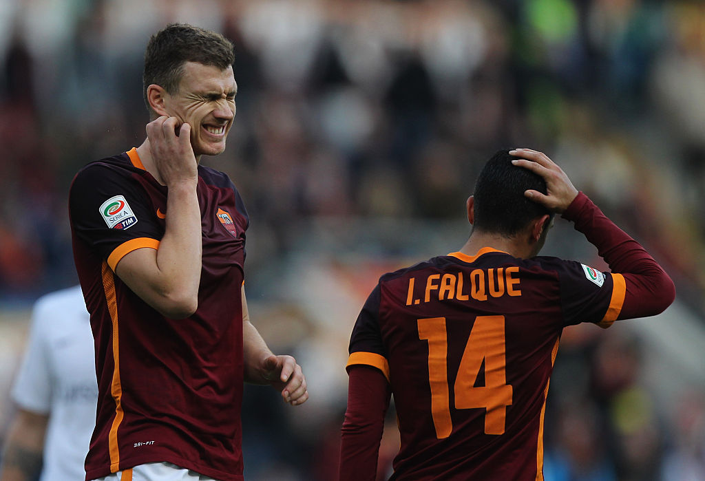 Roma: Dzeko preso di mira su Facebook