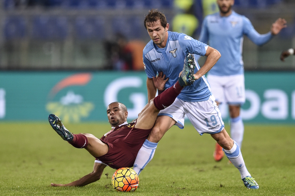 Lazio, Lulic rischia l&#8217;amputazione di una falange della mano destra