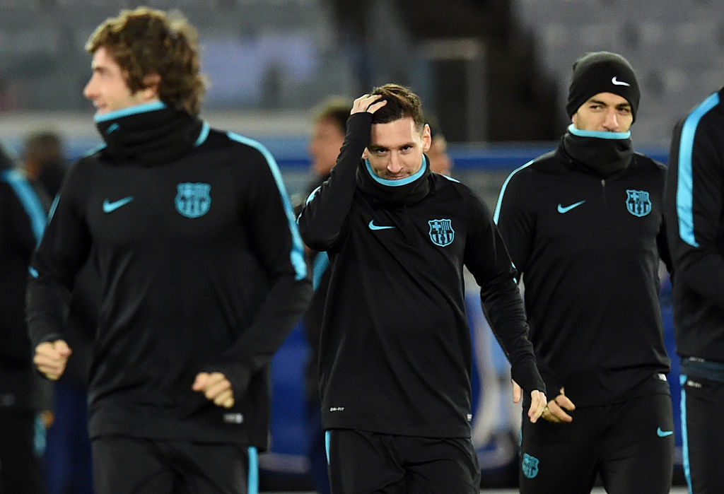 Messi: insulti e sputi dai tifosi del River in aeroporto