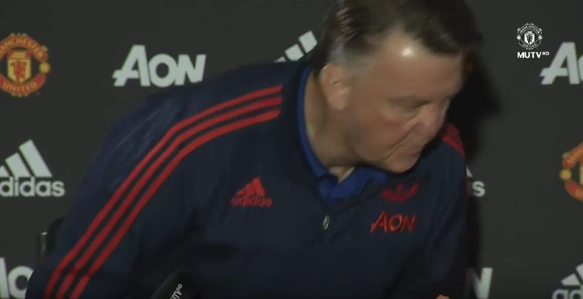 Van Gaal polemico: lascia la conferenza stampa dopo 5 minuti (Video)