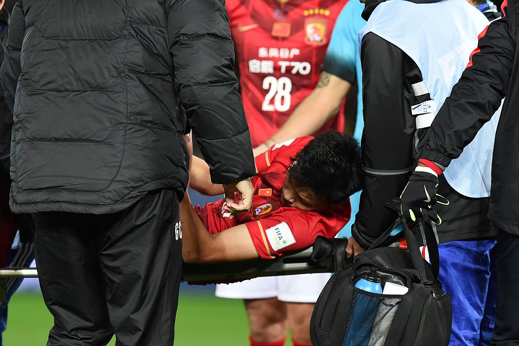 Zou Zheng infortunio