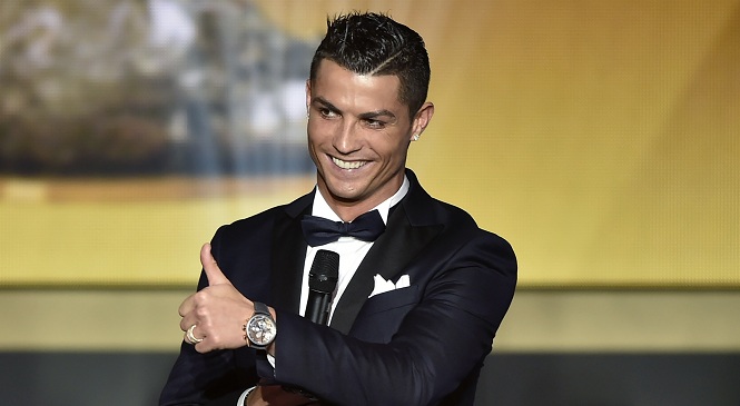 Cristiano Ronaldo acquista un hotel a Montecarlo per 140 milioni di euro
