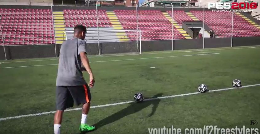 Neymar sfida i freestyler: chi colpisce più traverse? (Video)