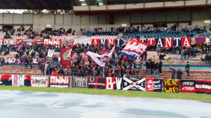Cosenza-Messina: tifoso rossoblu morto dopo malore