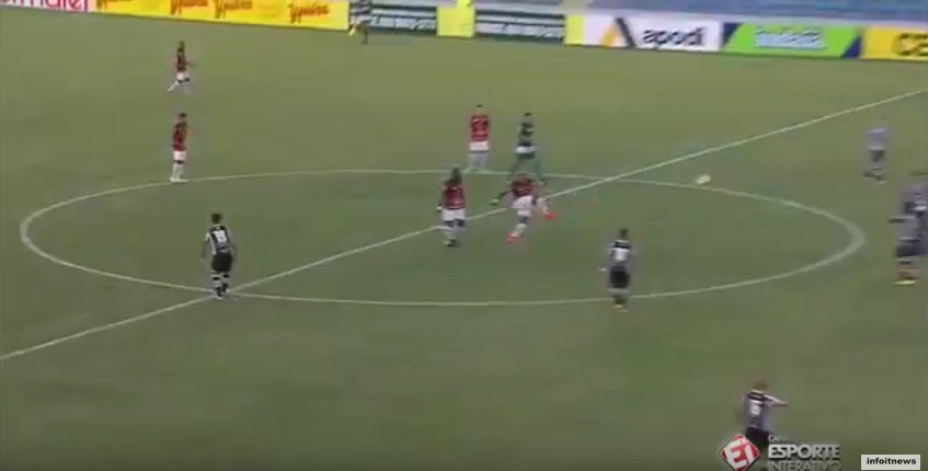 Brasile: Luiz Carlos fa gol da centrocampo (Video)
