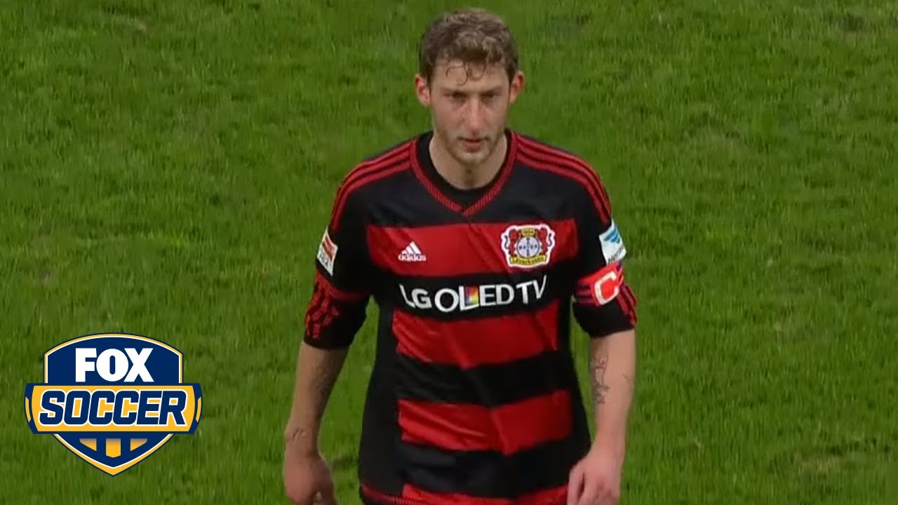 Leverkusen-Dortmund match sospeso dopo l&#8217;espulsione di Schmidt