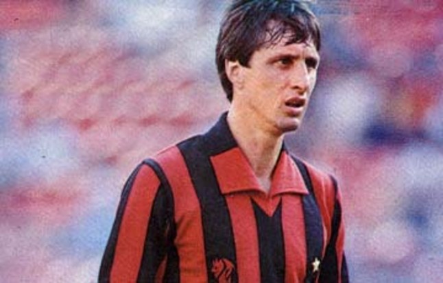 Cruyff con la maglia del Milan: quando e perché