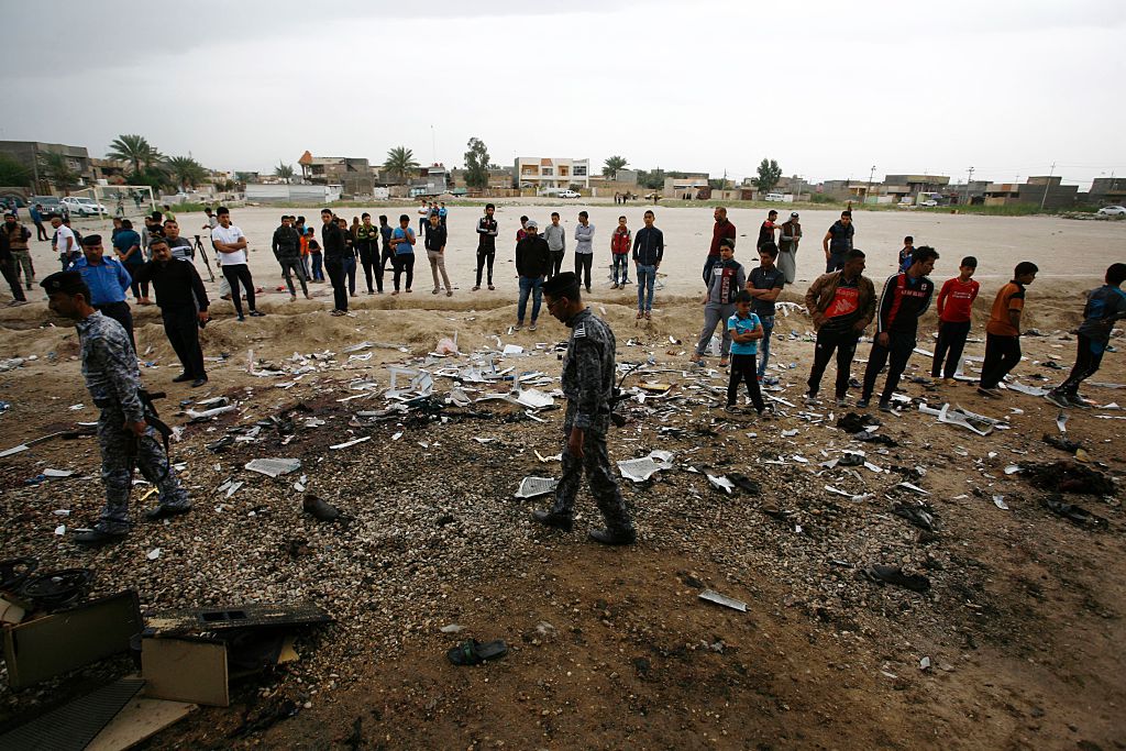 Iraq: attentato terroristico durante partita di calcio (Video)