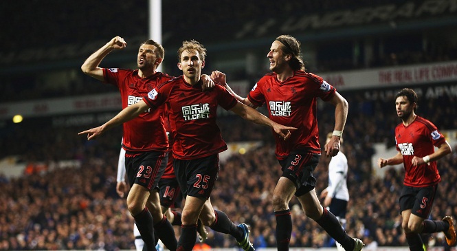 Premier League | Tottenham-West Bromwich 1-1, Leicester a +7 e quasi campione