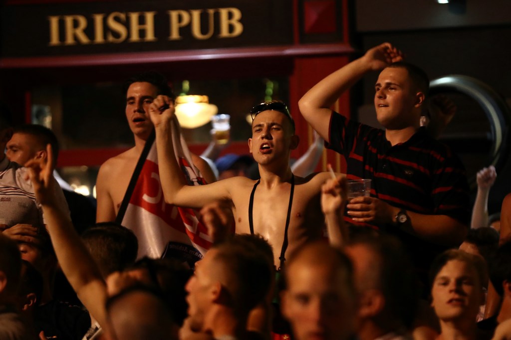 Europei 2016 - hooligans
