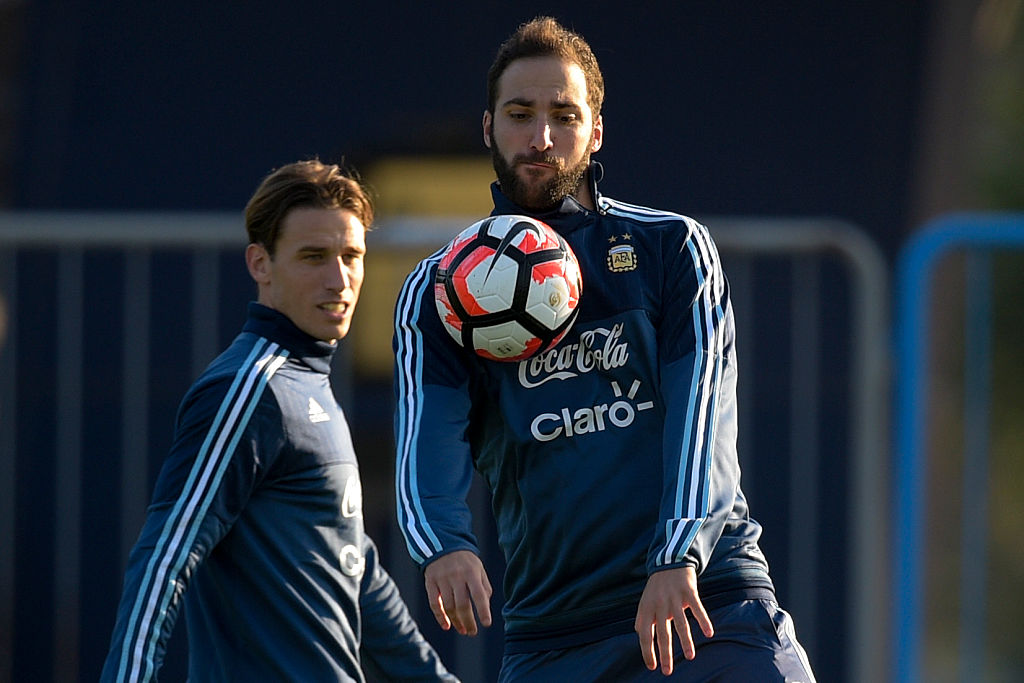 Higuain - Liverpool