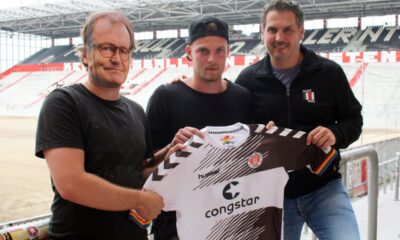 St Pauli allenatore cartone