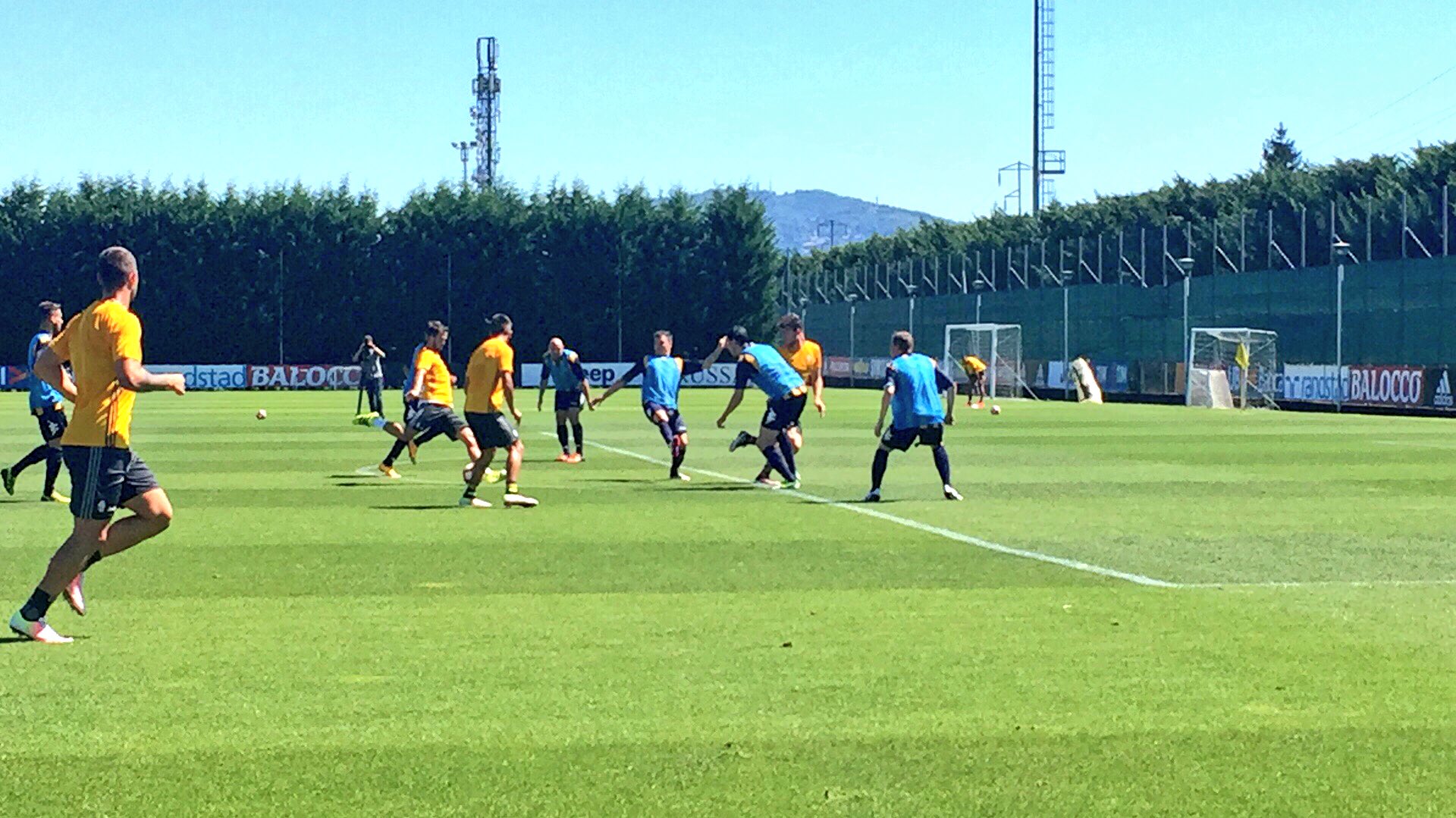 Juventus-San Mauro 6-1 | Video gol amichevole | Prima rete di Pjanic