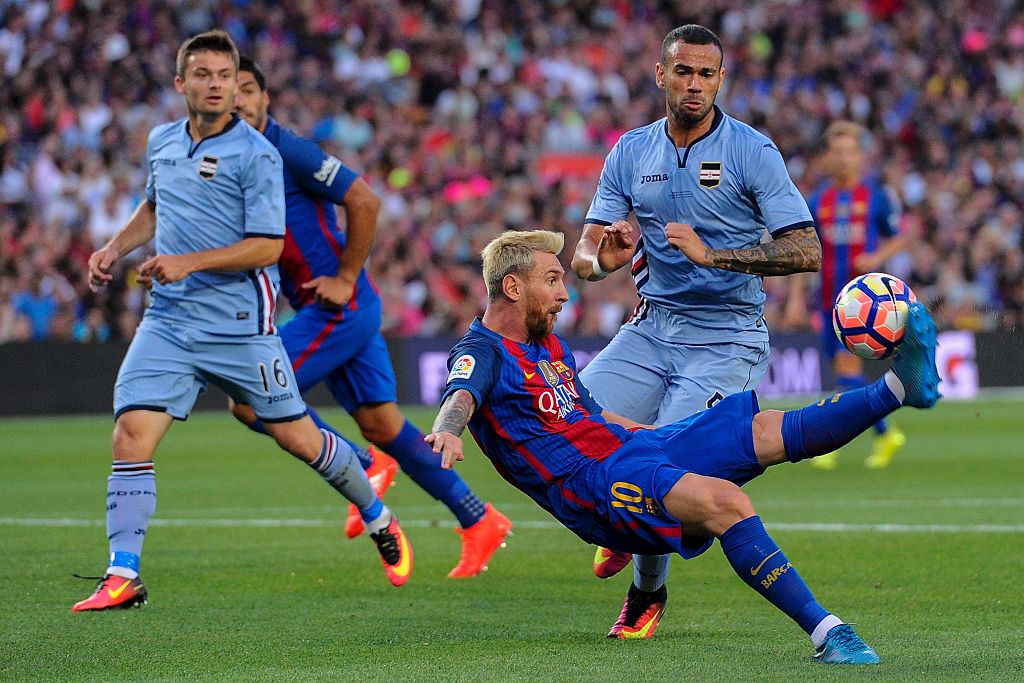Barcellona-Sampdoria 3-2: Messi doppietta e assist in rovesciata (Video)