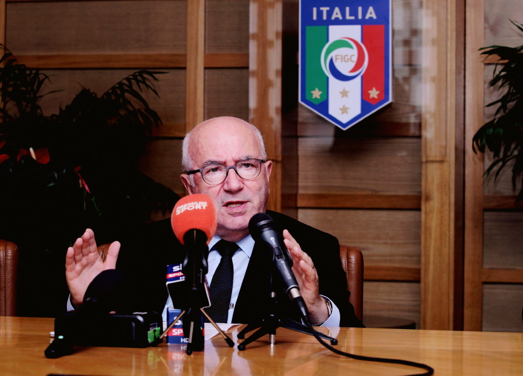 Carlo Tavecchio: &#8220;In 3-4 anni meno squadre in Serie A&#8221;