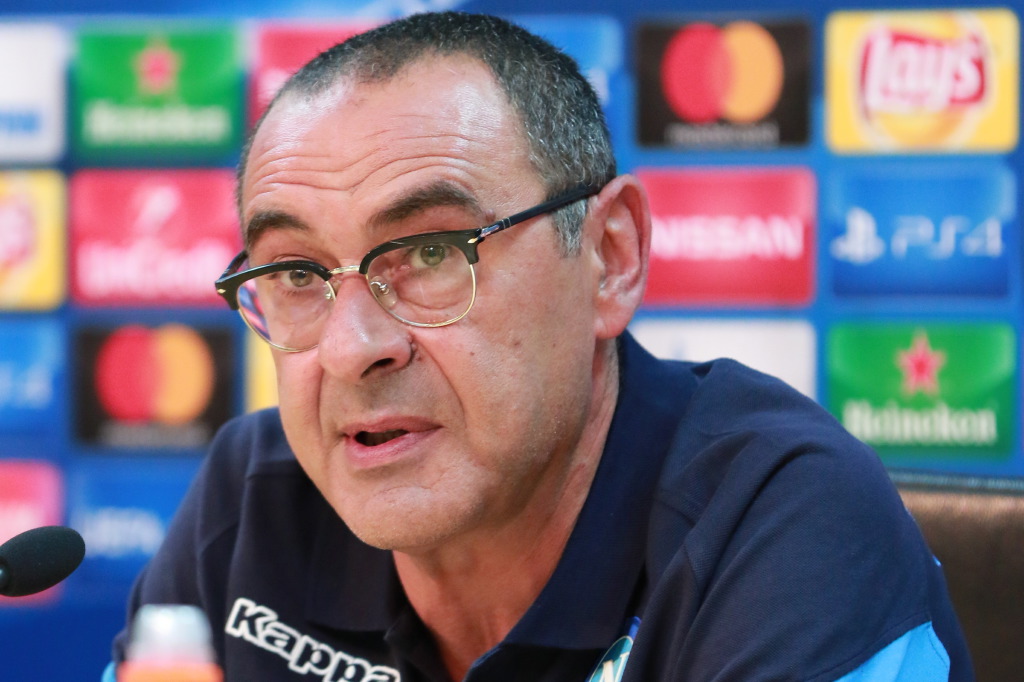 Napoli, Sarri: &#8220;Milik? Colpa del terreno di gioco. Con il Feyenoord 3-4 cambi&#8221;