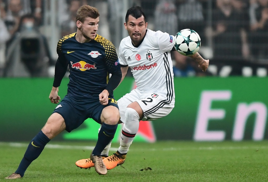 Champions, Werner costretto ad uscire perché assordato dai tifosi del Besiktas (video)