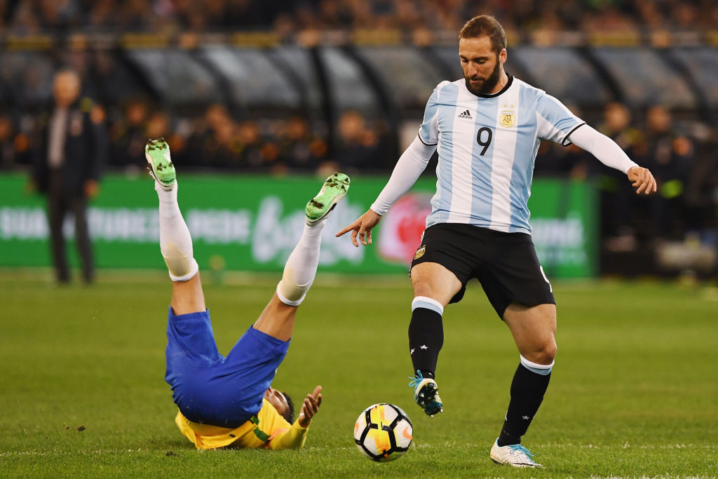 Argentina, Sampaoli riapre le porte ad Higuain: &#8220;Lo teniamo d&#8217;occhio&#8221;