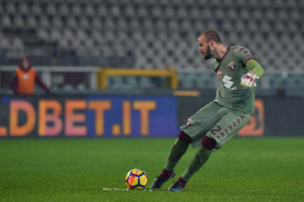 Video: la traversa su punizione del portiere del Torino