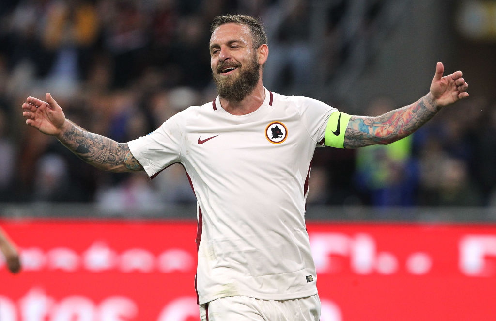 Roma, De Rossi: &#8220;Firmerei subito per Champions alla Juve e Scudetto a noi&#8221;